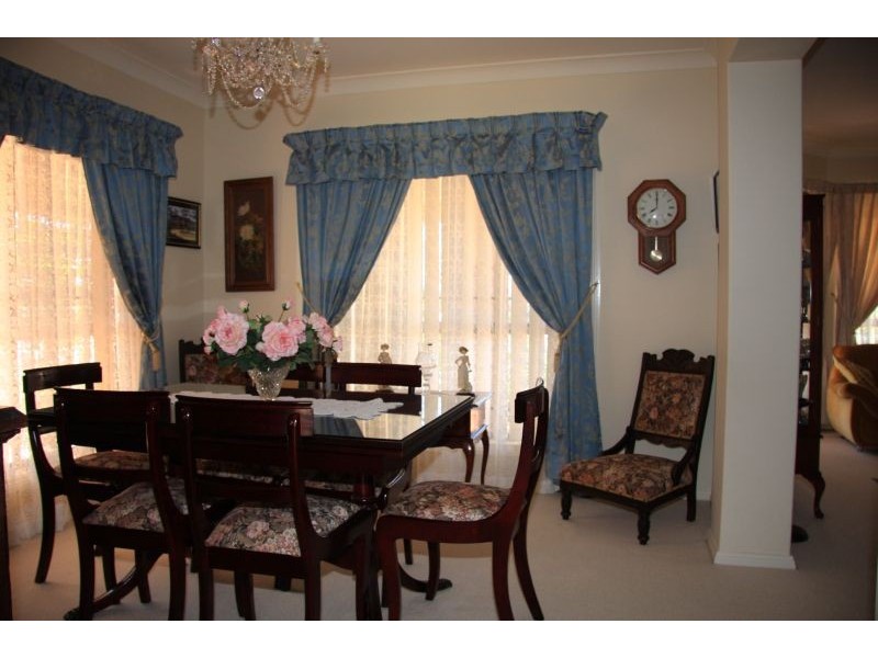 1 Kerr Place, Bathurst NSW 2795