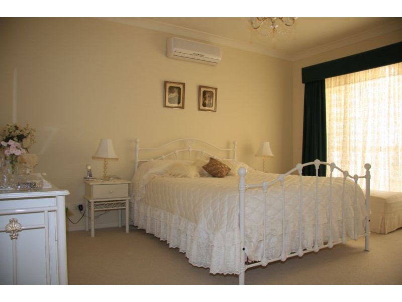 1 Kerr Place, Bathurst NSW 2795