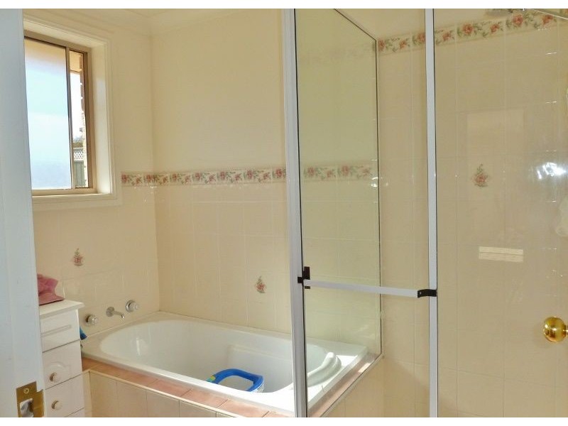 46 Quinlan Run, Orange NSW 2800