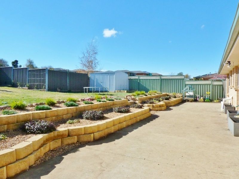 46 Quinlan Run, Orange NSW 2800