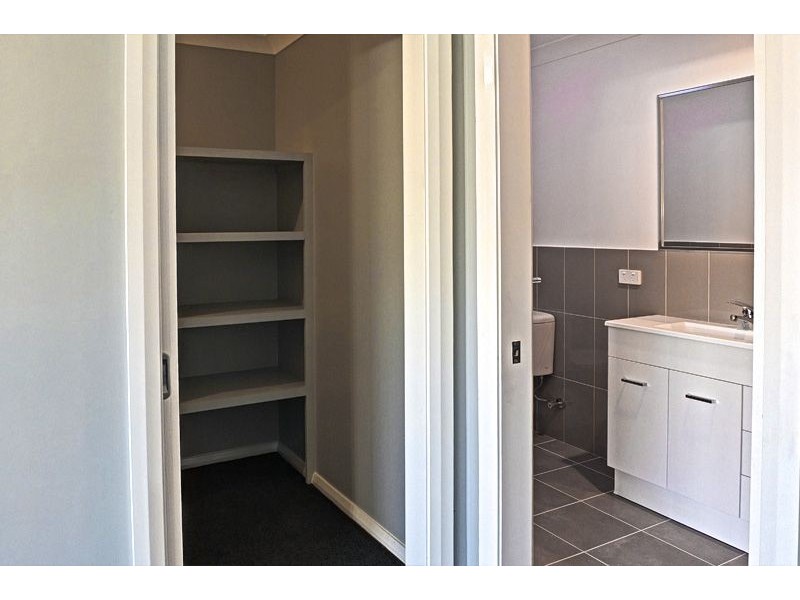 12b Whitney Place, Orange NSW 2800