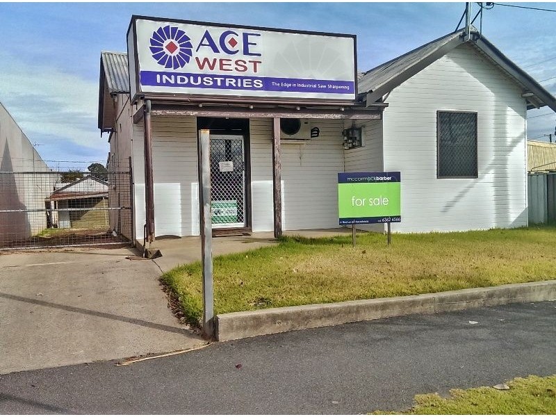 164 March Street, Orange NSW 2800