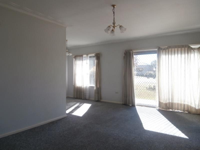 176 Brilliant Street, Bathurst NSW 2795