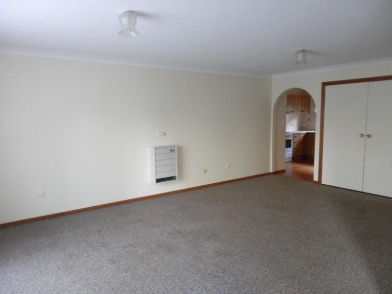 2/112 Piper Street, Bathurst NSW 2795