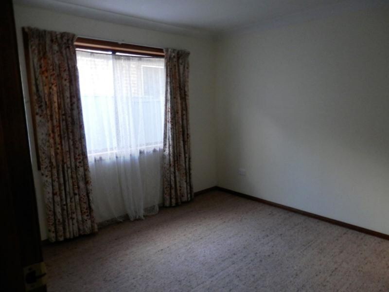 2/112 Piper Street, Bathurst NSW 2795