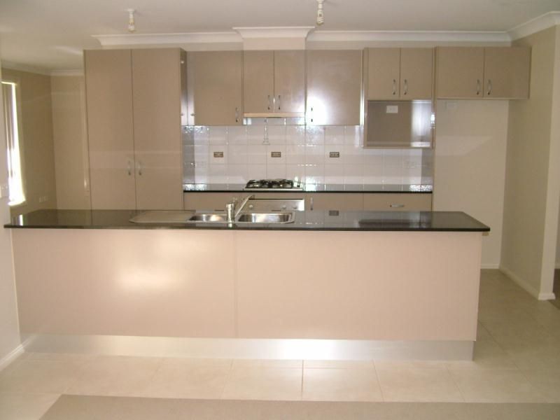 45 Fahy Crescent, Orange NSW 2800