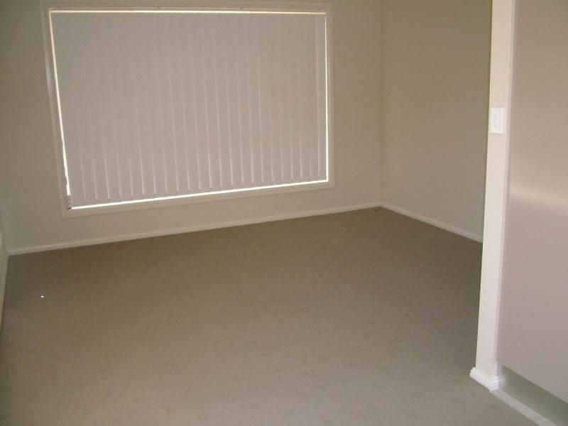 45 Fahy Crescent, Orange NSW 2800