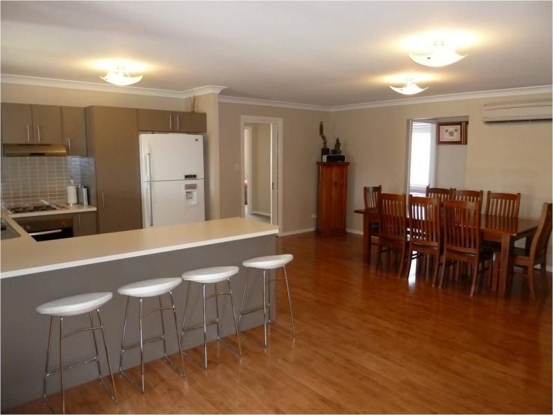 2 Jeanette Place, Orange NSW 2800