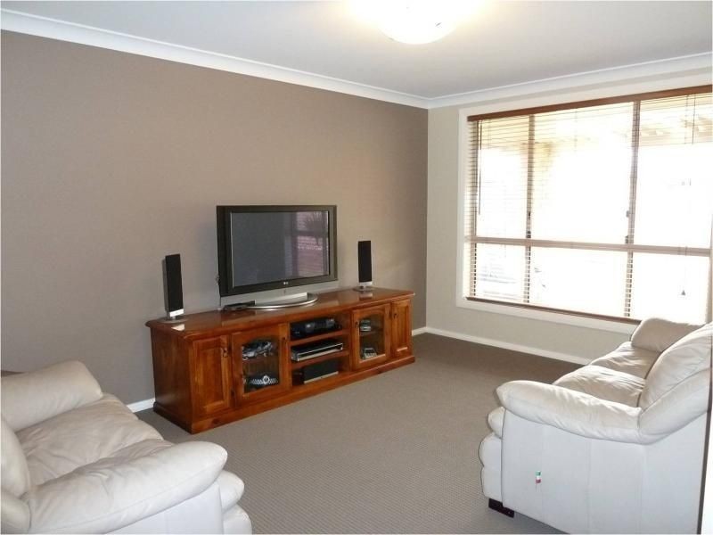 2 Jeanette Place, Orange NSW 2800