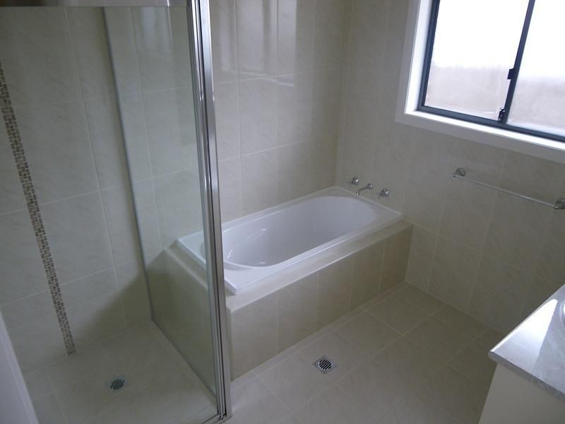 16 Onyx Place, Orange NSW 2800