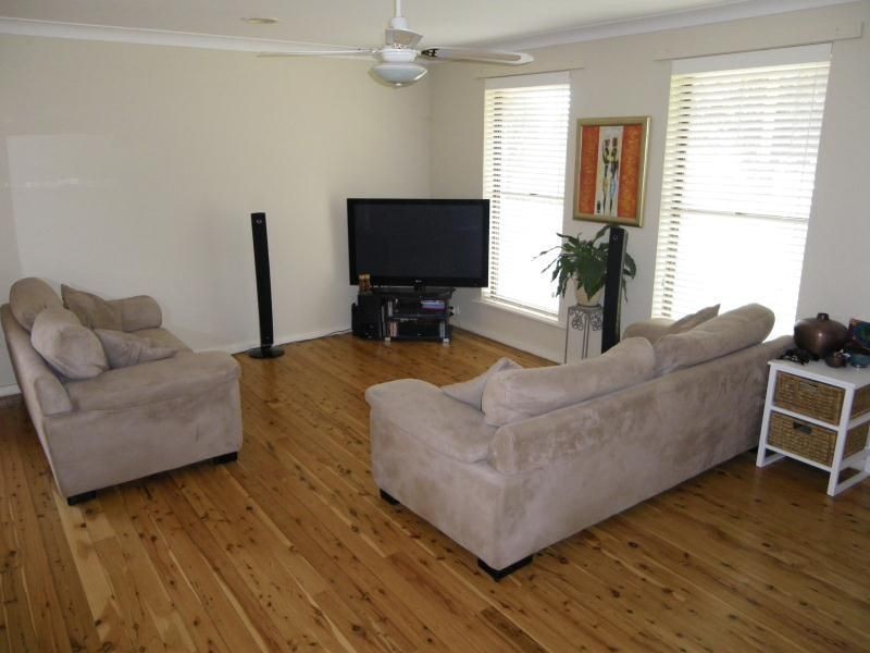 2 Prunus Avenue, Orange NSW 2800