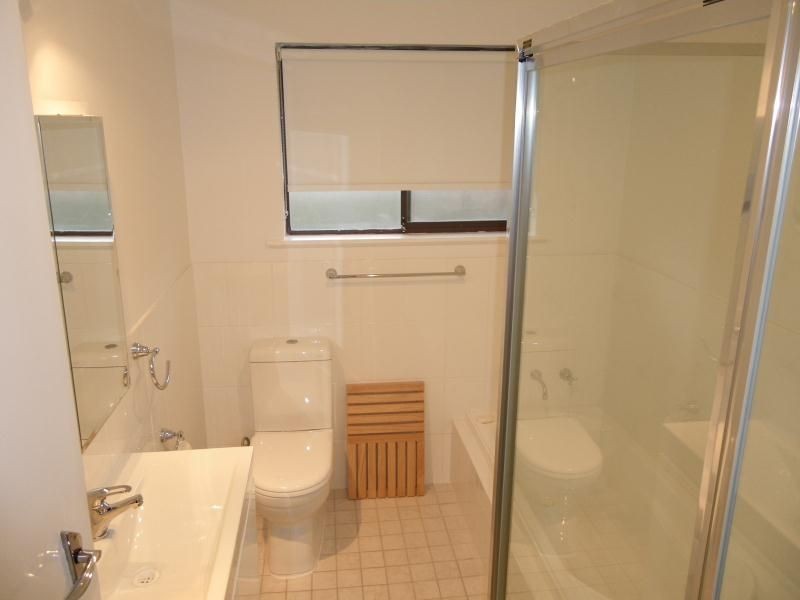 1/170 Samspson Street, Orange NSW 2800