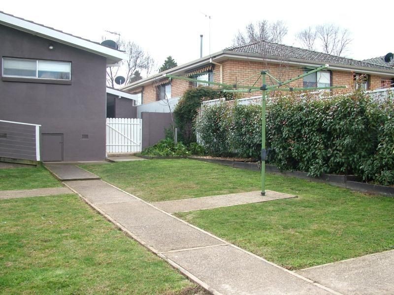 8 Treweeke Street, Orange NSW 2800