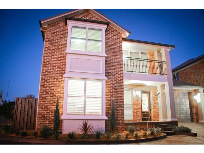 2/18 Whitney Place, Orange NSW 2800