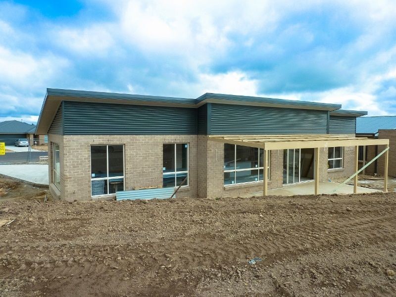 6 Abelia Close, Orange NSW 2800