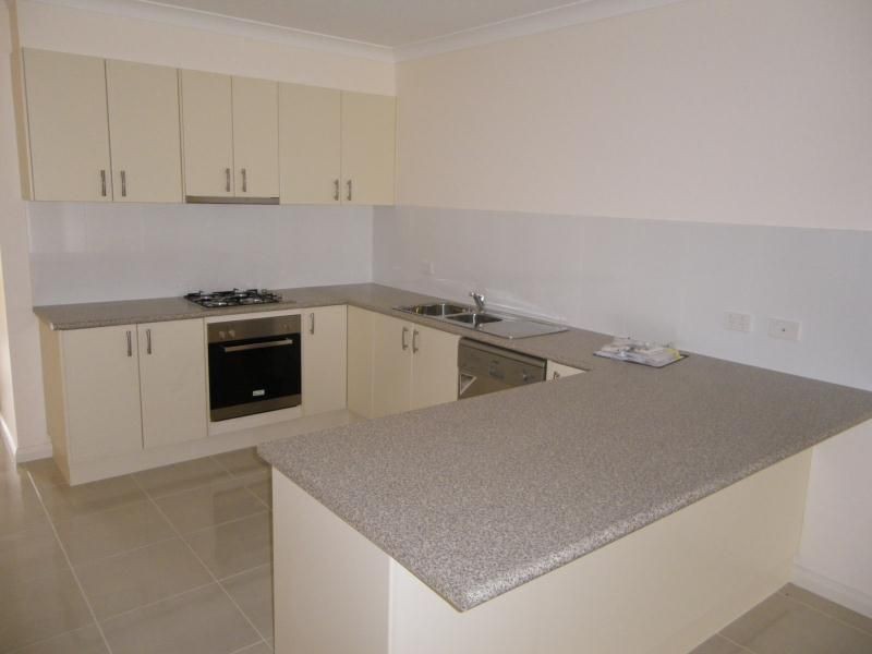 64a William Maker Drive, Orange NSW 2800