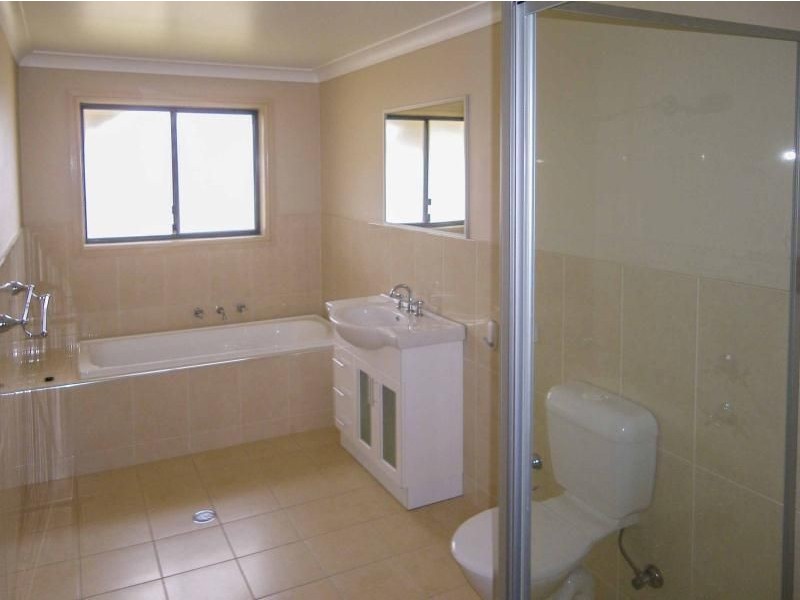 1 Hughes Street, Orange NSW 2800