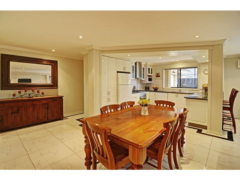 16 Speet Place, Orange NSW 2800