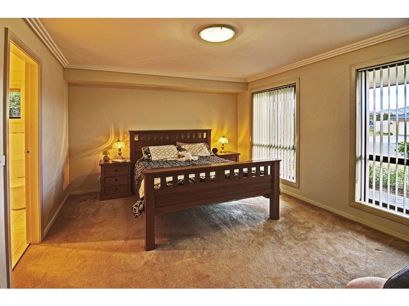 16 Speet Place, Orange NSW 2800