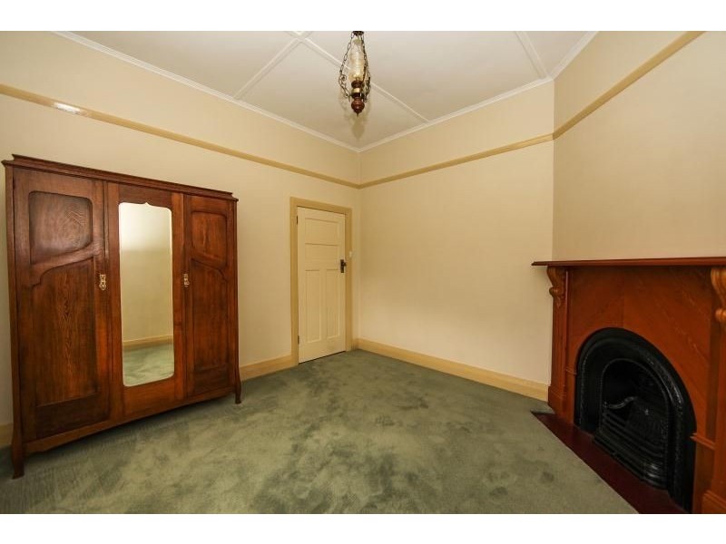 192 Byng Street, Orange NSW 2800