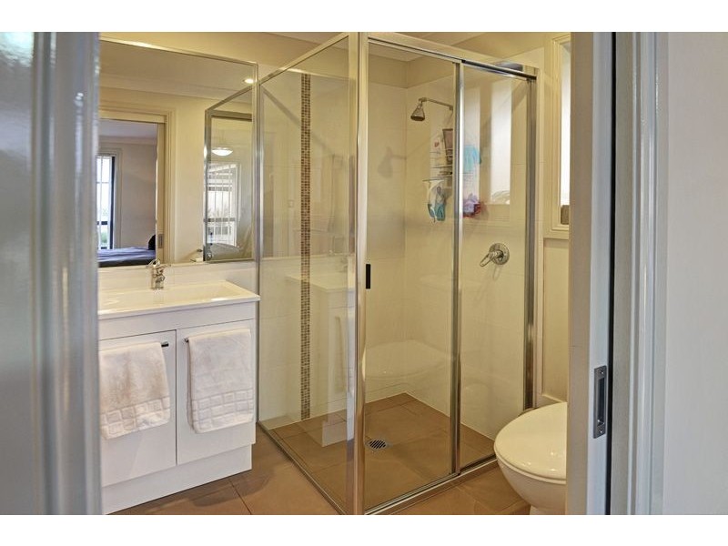 11 Garnet Street, Orange NSW 2800