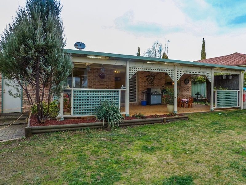 15 Agland Crescent, Orange NSW 2800