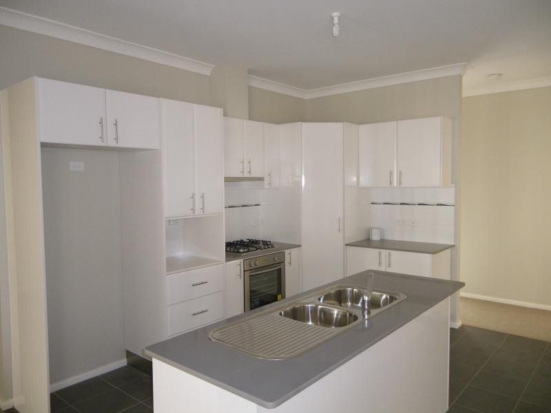 1 Bert Whiteley Place, Orange NSW 2800