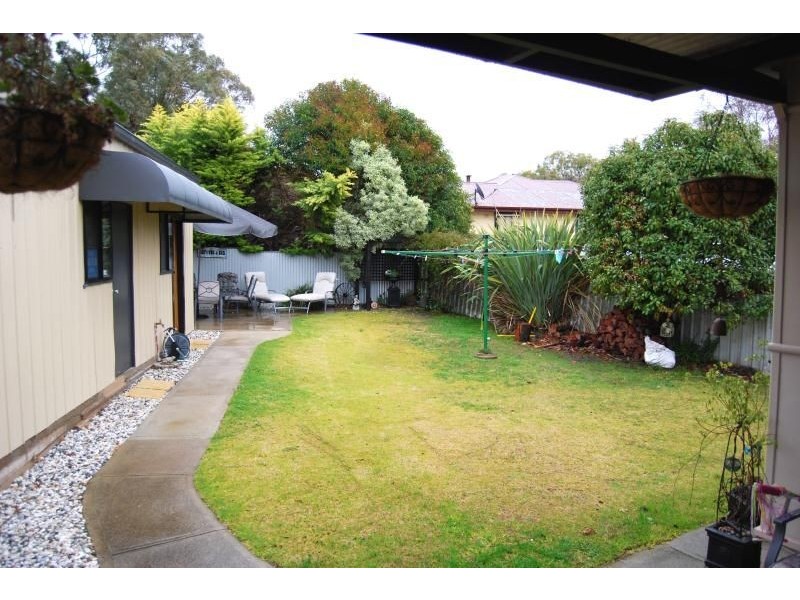 31 Burrendong Way, Orange NSW 2800