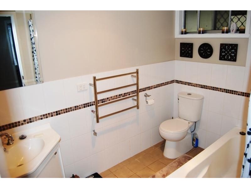 31 Burrendong Way, Orange NSW 2800