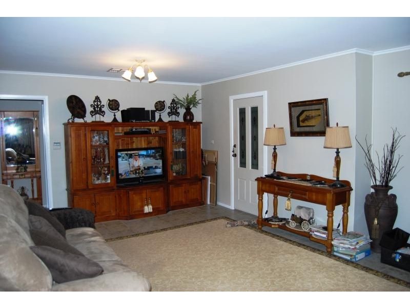 31 Burrendong Way, Orange NSW 2800