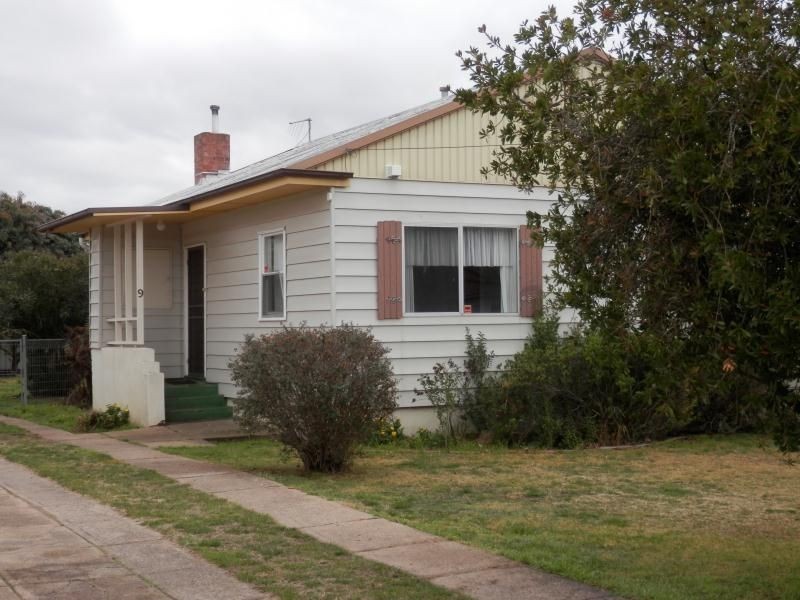 26 Esrom Street, Bathurst NSW 2795