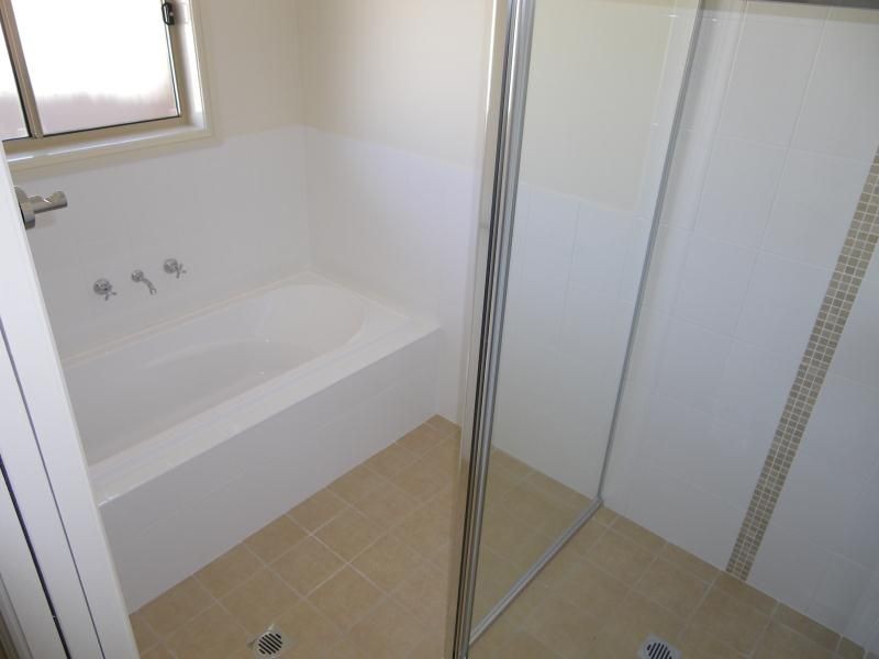 32 Brooklands Drive, Orange NSW 2800