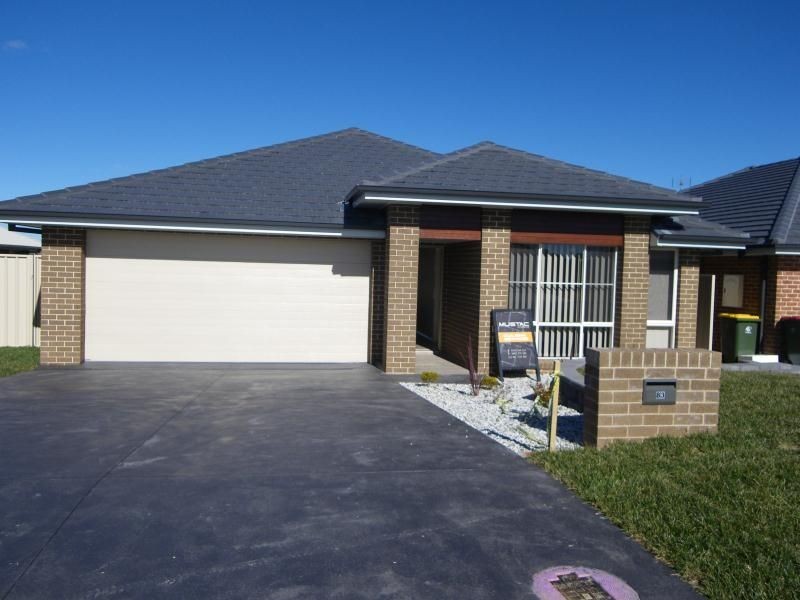 83 Diamond Drive, Orange NSW 2800