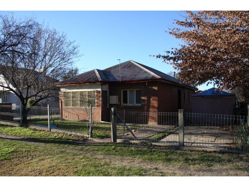 173 Rocket Street, Bathurst NSW 2795