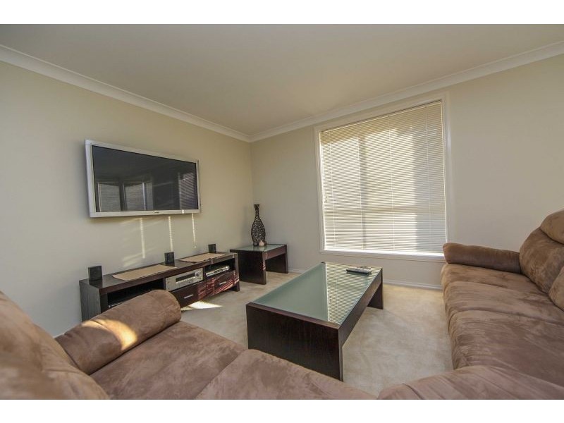 48 Agland Crescent, Orange NSW 2800