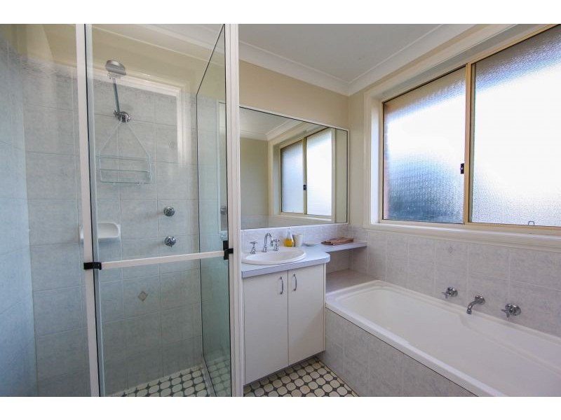 48 Agland Crescent, Orange NSW 2800