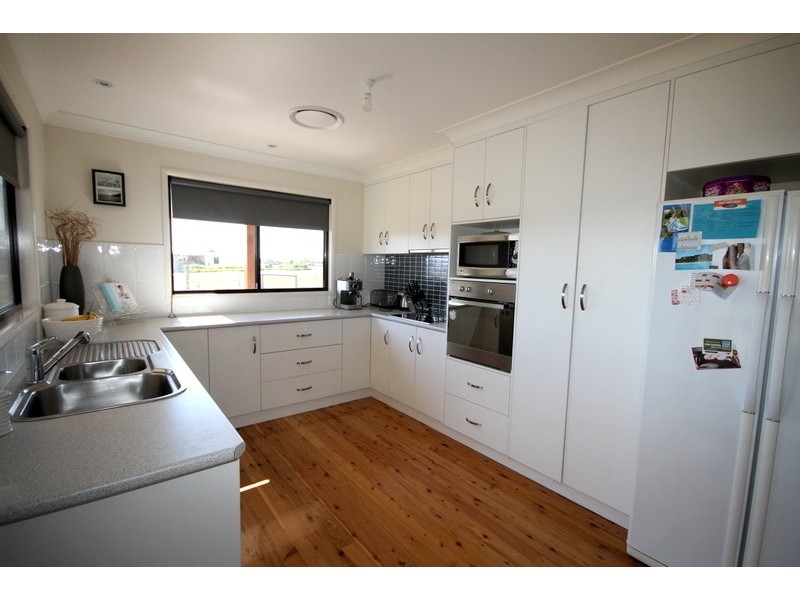 14 Vanessa Drive, Dalby QLD 4405