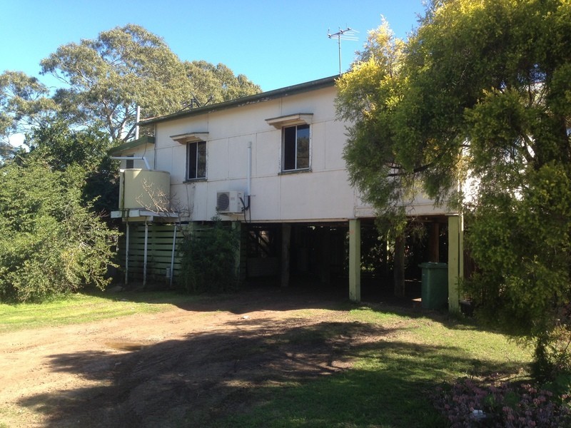 8 Bagot Street, Dalby QLD 4405