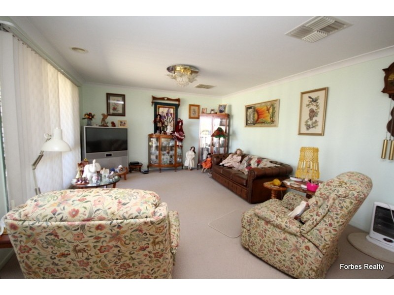 47 Summer Avenue, Dalby QLD 4405