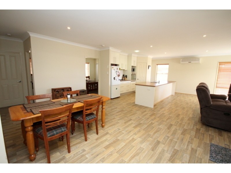 16 Branch Creek Road, Dalby QLD 4405