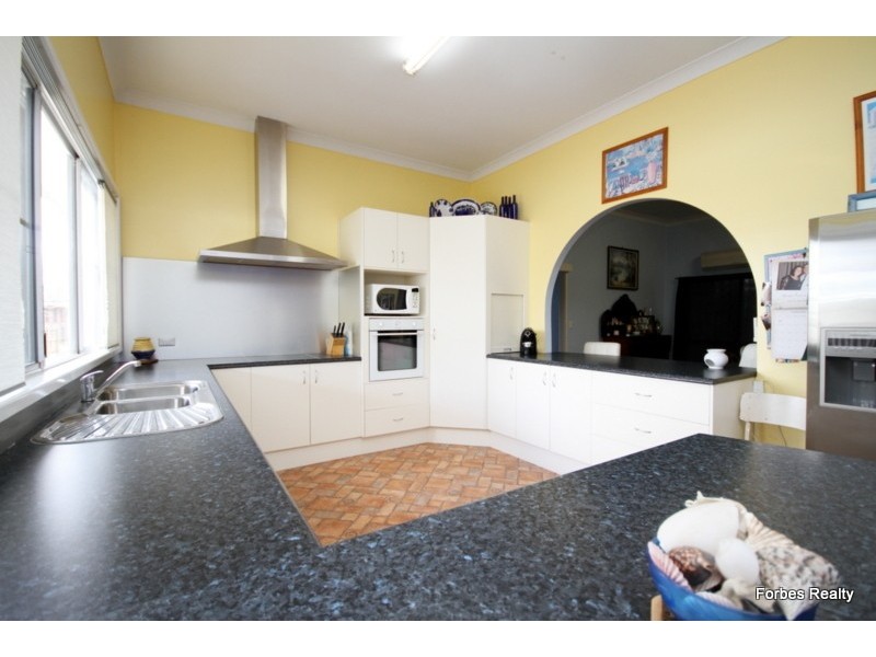 25 Patrick Street, Dalby QLD 4405