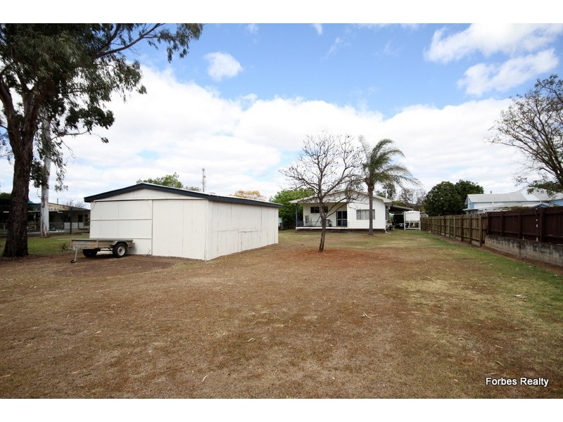 25 Patrick Street, Dalby QLD 4405