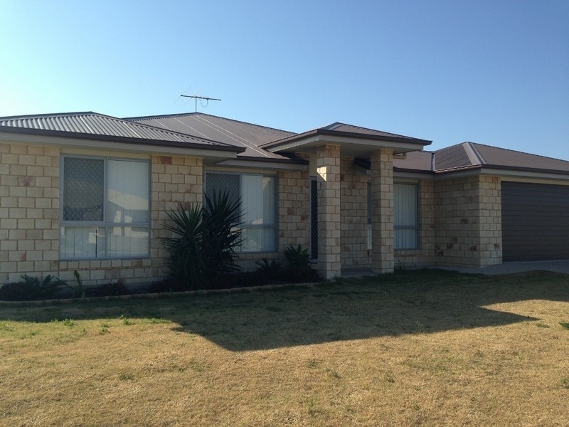 3 Pine Street, Dalby QLD 4405