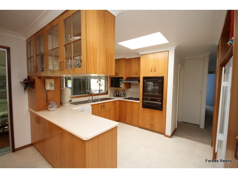 27 Falcon Street, Dalby QLD 4405