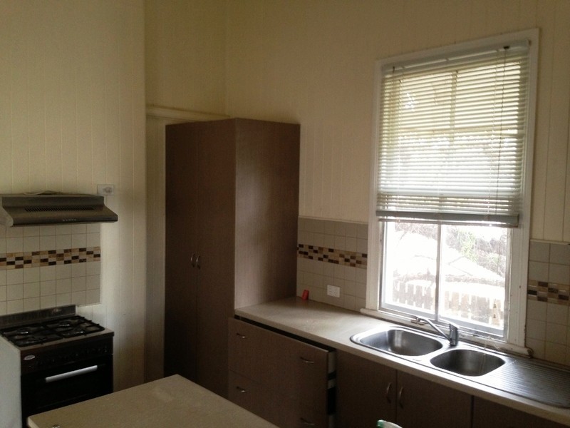 11 William Street, Dalby QLD 4405