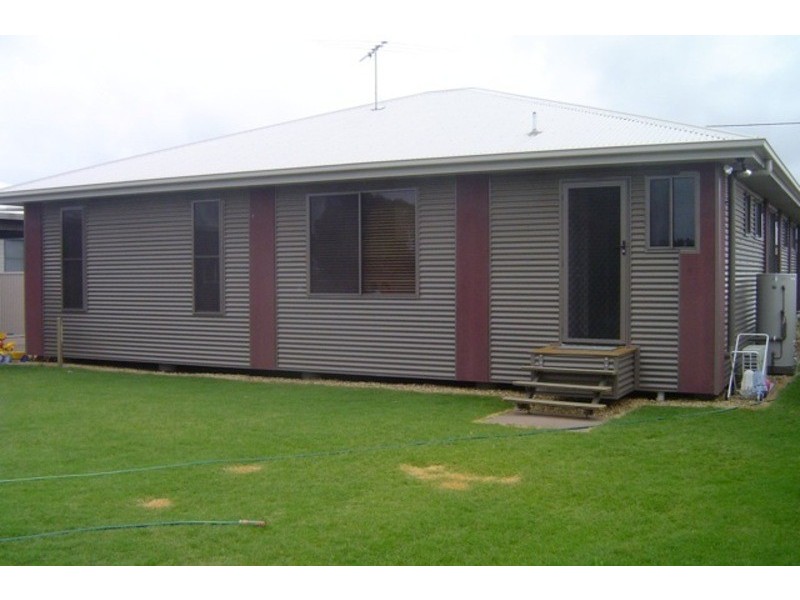13 Burke Street, Dalby QLD 4405