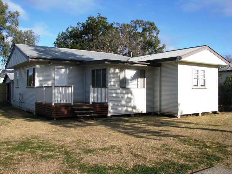 39A Myall Street, Dalby QLD 4405