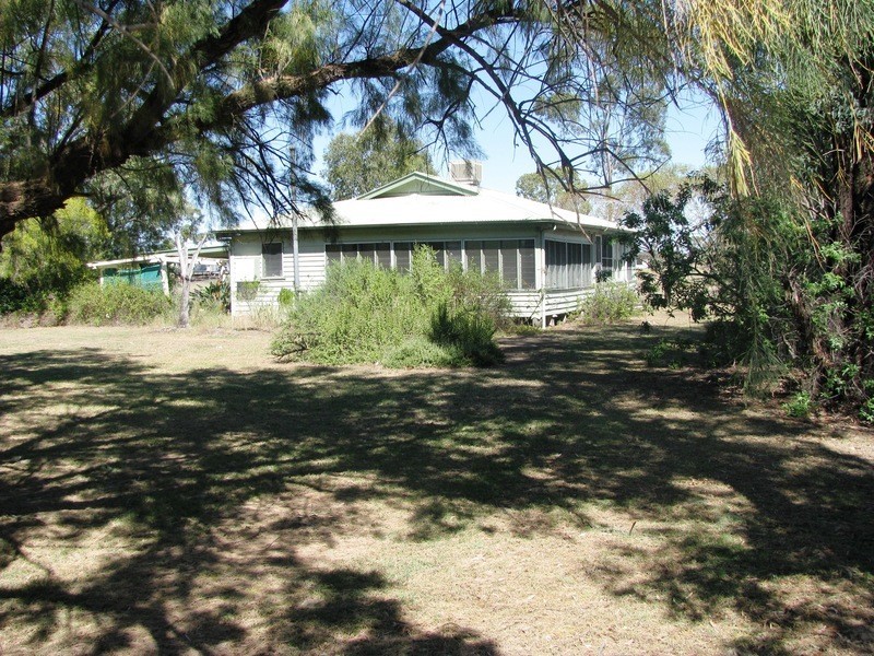 64 Branch Creek Road, Dalby QLD 4405