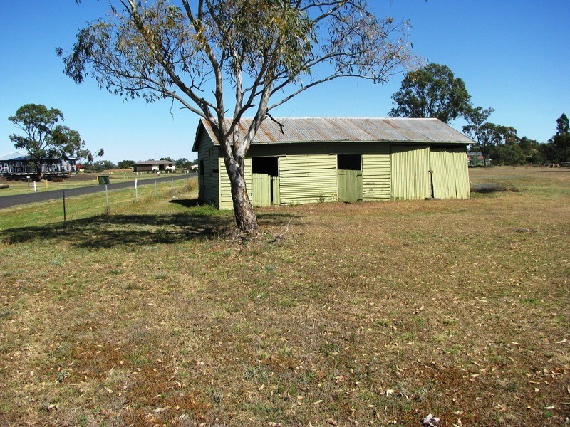 64 Branch Creek Road, Dalby QLD 4405