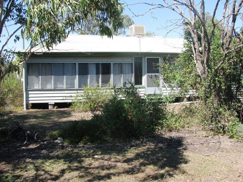 64 Branch Creek Road, Dalby QLD 4405